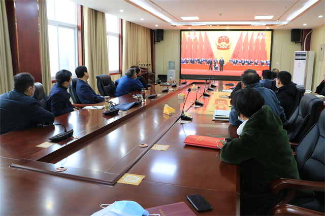 周口幼師集中收聽收看全國脫貧攻堅(jiān)總結(jié)表彰大會